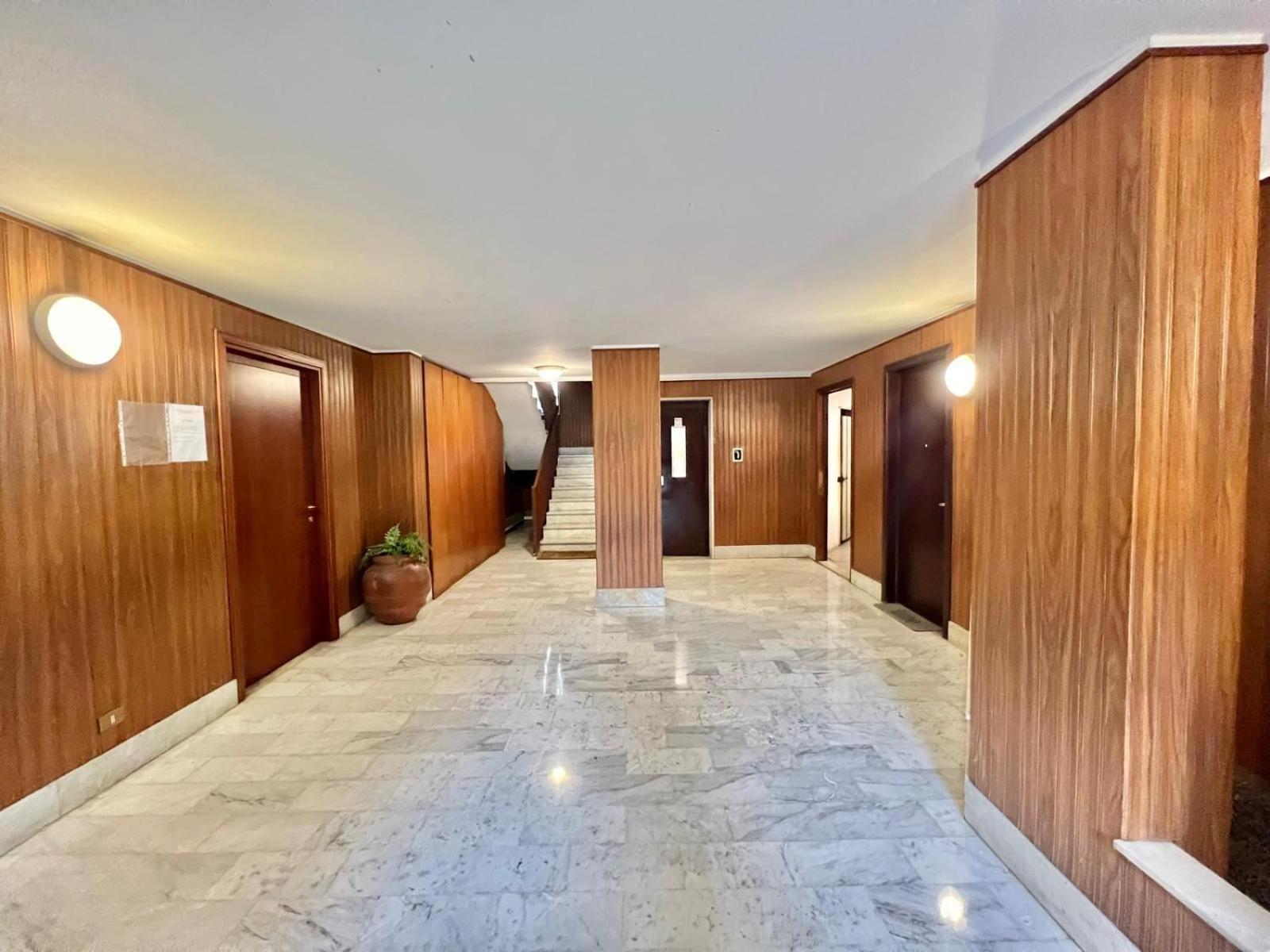 Abruzzi S&s, Graziosa, Accanto Metropolitana Cologno Sud M2, Con Parcheggio Gratuito In Strada * Cologno Monzese